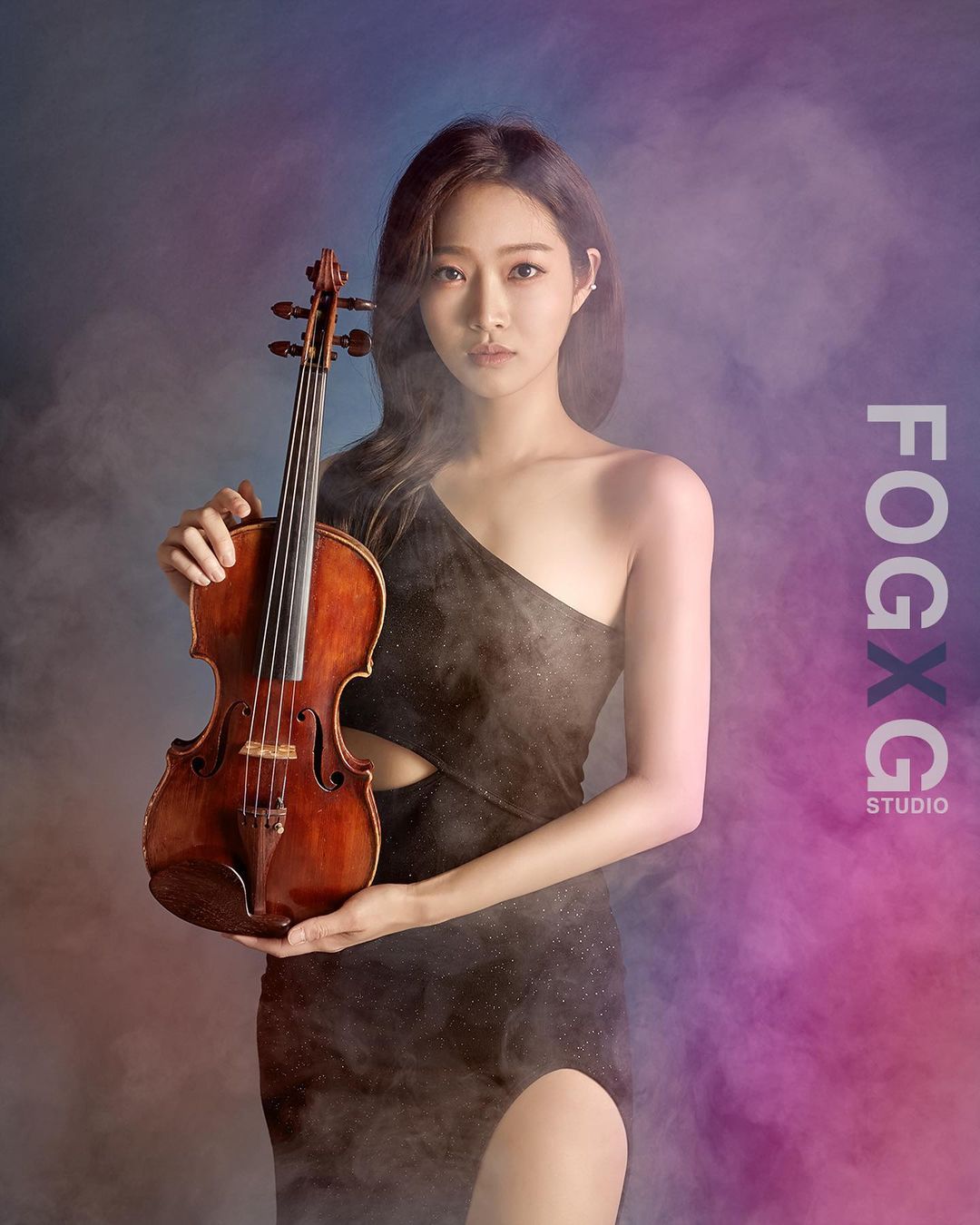 韩国正妹《Jinyoung》典雅气质与火辣兼具的美女 - 梦享社